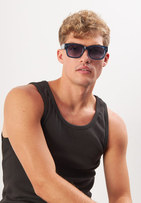 Montana Transparent Blue